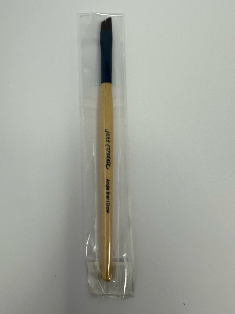 New!! Jane Iredale Angle Liner‎ Brow Brush Sealed! A4